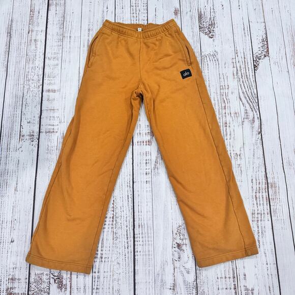 ALO Yoga Tan Hoodie and Sweatpants Set - Picture 5 of 16